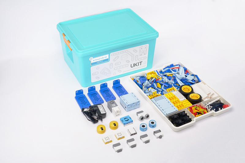 Интерактивный набор для изучения основ программирования и робототехники